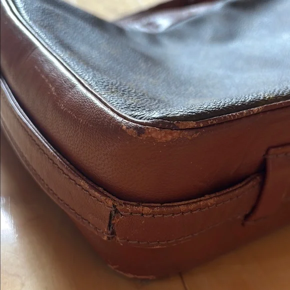 Louis Vuitton Brown and Tan Crossbody Bag - Picture 16 of 16